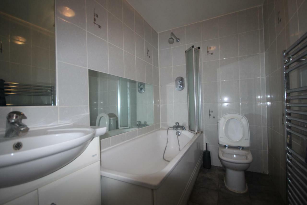Draycott Bed and Breakfast Londen Buitenkant foto