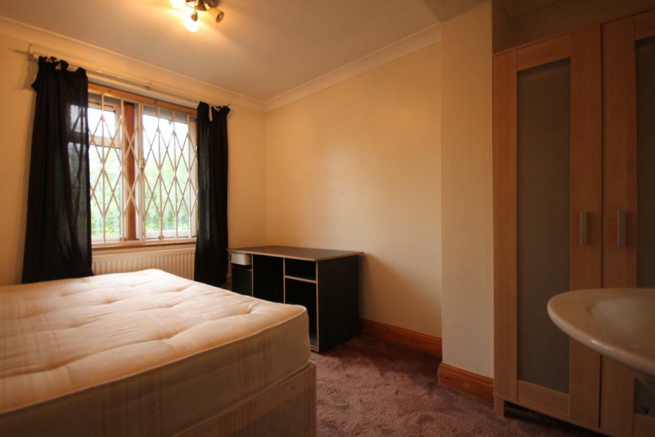 Draycott Bed and Breakfast Londen Buitenkant foto