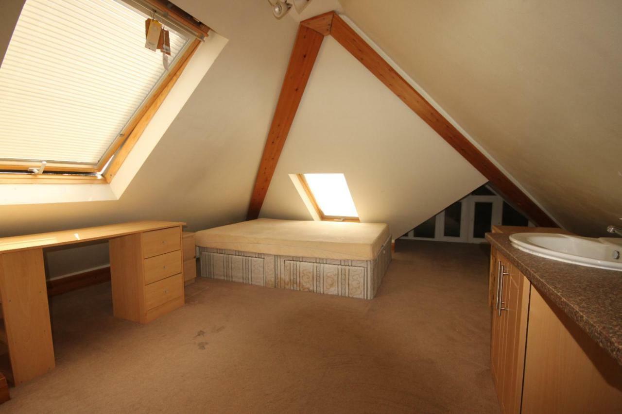 Draycott Bed and Breakfast Londen Buitenkant foto